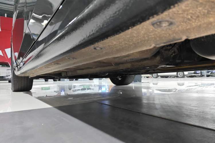 Used Hyundai Elantra 2023 1.5L CVT GLX Elite Edition Left Side Sill