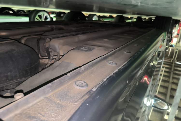 Used Hyundai Elantra 2023 1.5L CVT GLX Elite Edition Left Side Sill