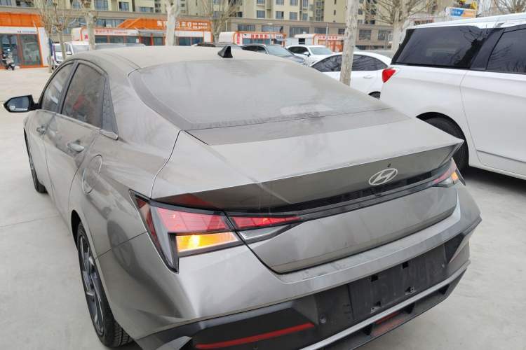 Used Hyundai Elantra 2023 1.5L CVT GLX Elite Edition Rear Left 45 Deg