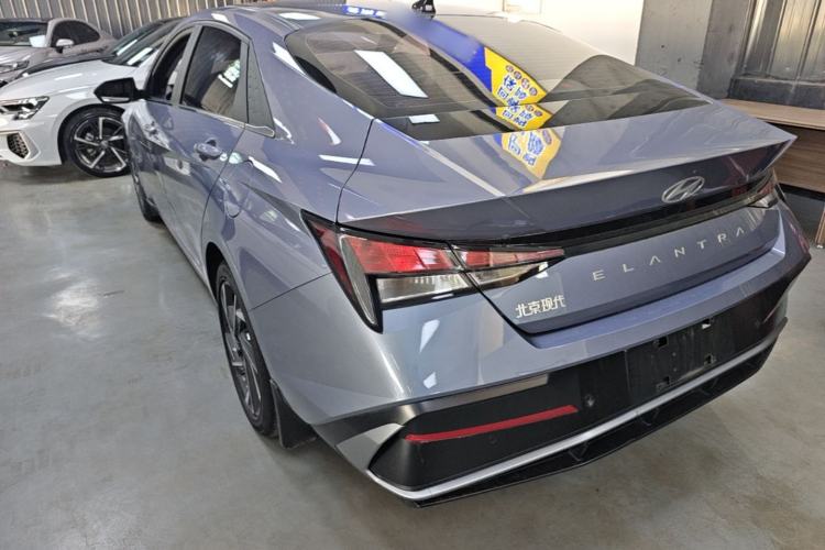 Used Hyundai Elantra 2023 1.5L CVT GLX Elite Edition Rear Left 45 Deg