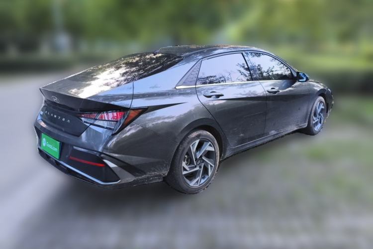 Used Hyundai Elantra 2023 1.5L CVT GLX Elite Edition Rear Right 45 Deg