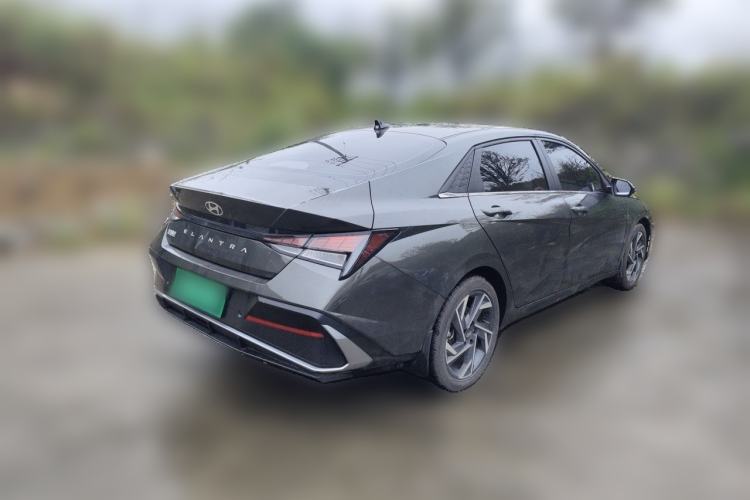 Used Hyundai Elantra 2023 1.5L CVT GLX Elite Edition Rear Right 45 Deg