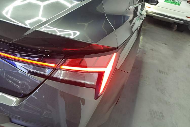 Used Hyundai Elantra 2023 1.5L CVT LUX Prestige Edition Right Rear Taillight