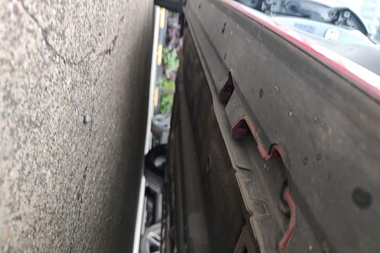 Used Hyundai Elantra 2023 240TGDi DCT N Line LUX Prestige Edition Right Side Sill