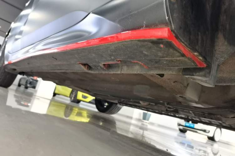 Used Hyundai Elantra 2023 240TGDi DCT N Line LUX Prestige Edition Right Side Sill