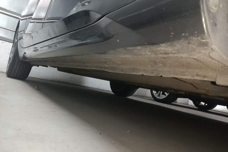 Used Hyundai Elantra 2023 1.5L CVT GLX Elite Edition Right Side Sill