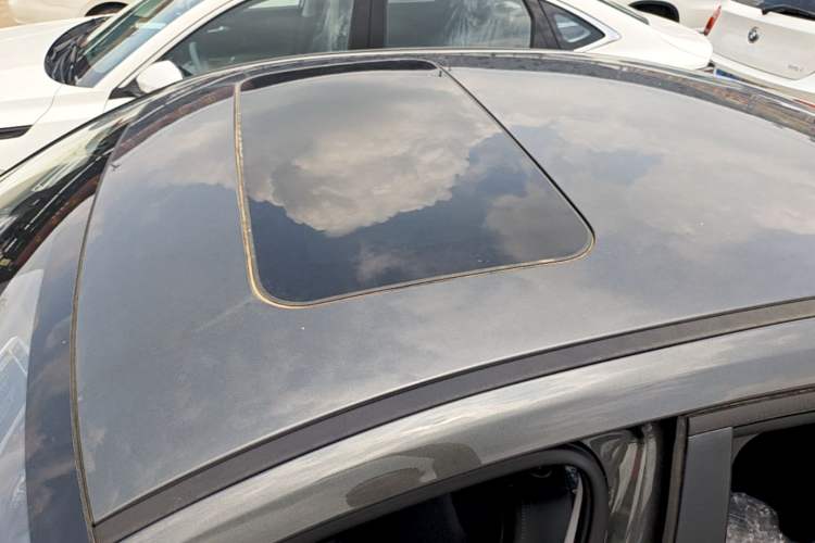 Used Hyundai Elantra 2023 1.5L CVT GLX Elite Edition Roof