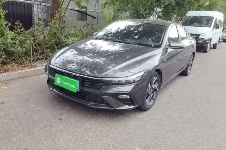 Hyundai Elantra 2023 1.5L CVT GLX Elite Edition