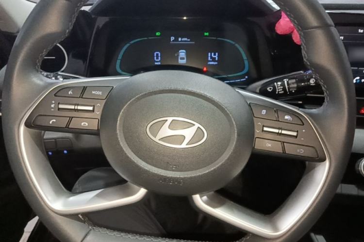 Used Hyundai Elantra 2023 1.5L CVT GLX Elite Edition Steering Wheel
