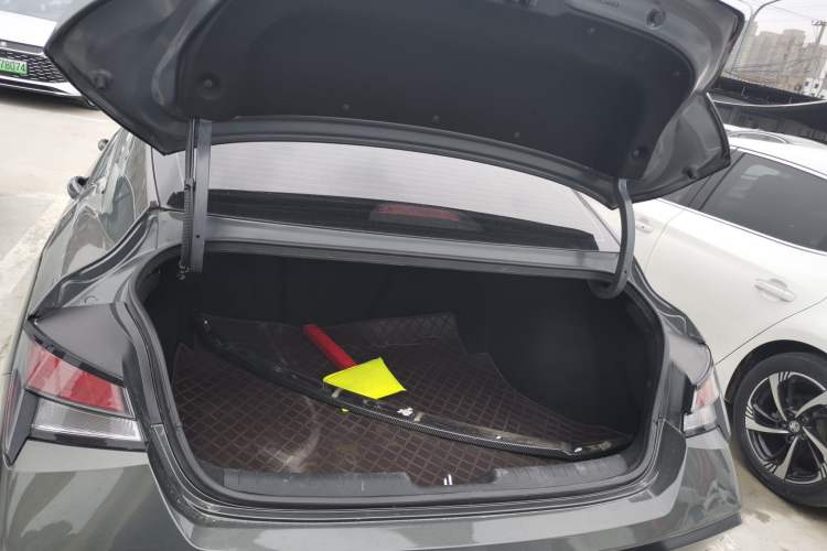 Used Hyundai Elantra 2023 1.5L CVT GLX Elite Edition Trunk