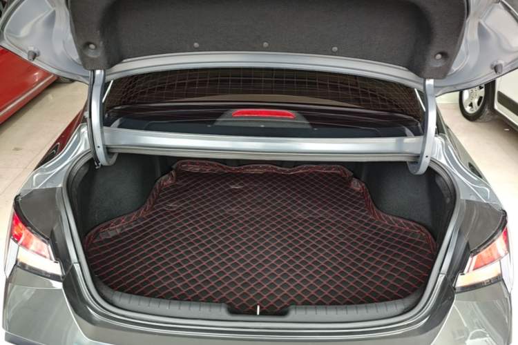 Used Hyundai Elantra 2023 1.5L CVT GLX Elite Edition Trunk