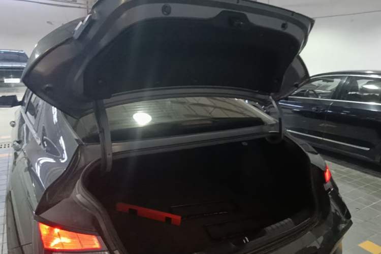 Used Hyundai Elantra 2023 1.5L CVT GLX Elite Edition Trunk