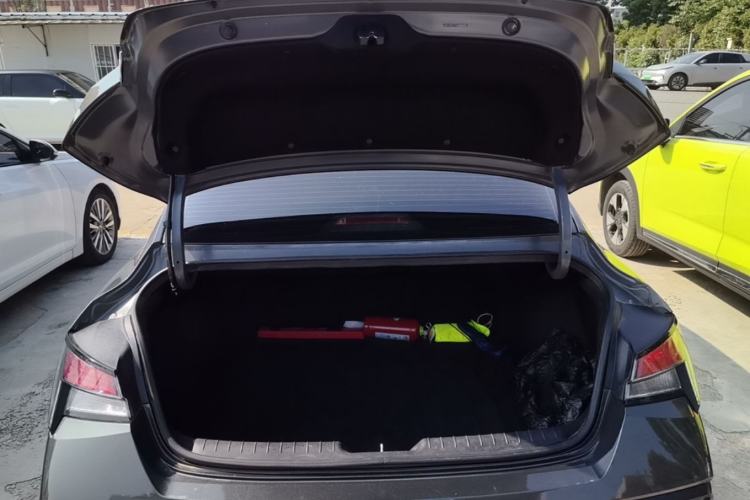 Used Hyundai Elantra 2023 1.5L CVT GLX Elite Edition Trunk