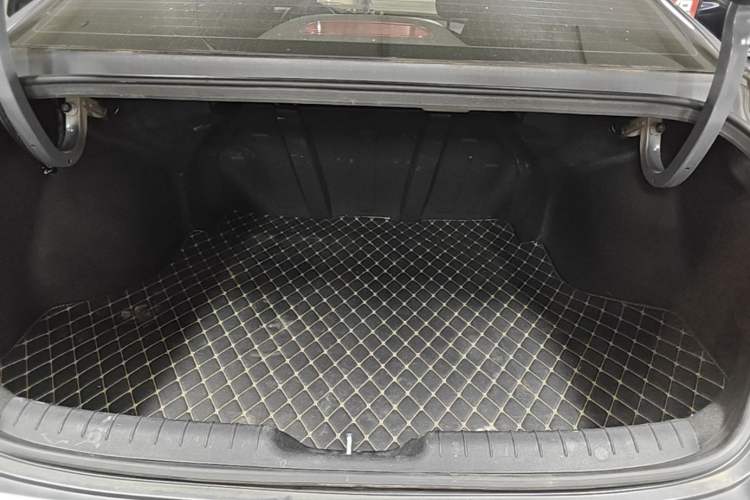 Used Hyundai Elantra 2023 240TGDi DCT N Line LUX Prestige Edition Trunk