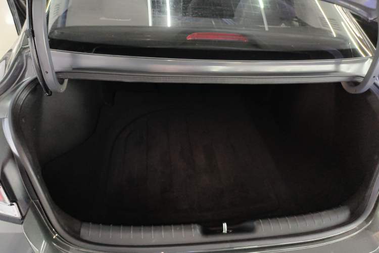 Used Hyundai Elantra 2023 1.5L CVT GLX Elite Edition Trunk