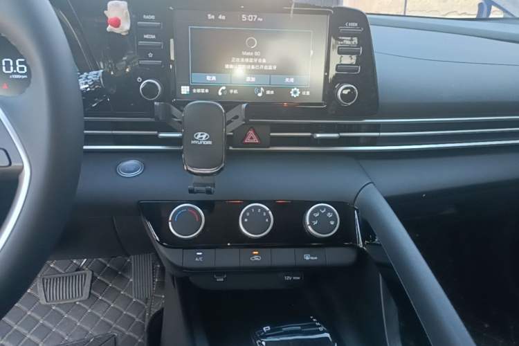 Used Hyundai Elantra 2023 1.5L CVT GLX Elite Edition Audio And AC Panel