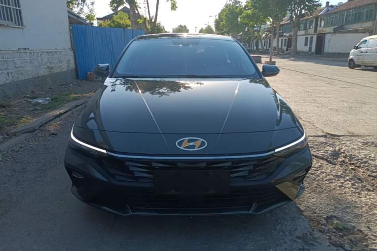 Used Hyundai Elantra 2023 1.5L CVT GLX Elite Edition Front