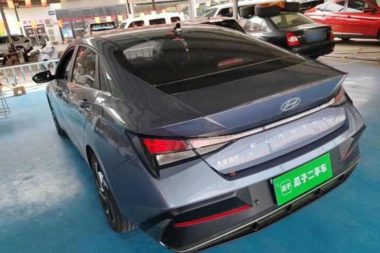 Used Hyundai Elantra 2023 1.5L CVT GLX Elite Edition Rear Left 45 Deg