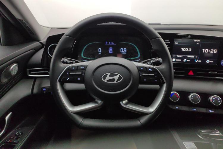 Used Hyundai Elantra 2023 1.5L CVT GLX Elite Edition Steering Wheel