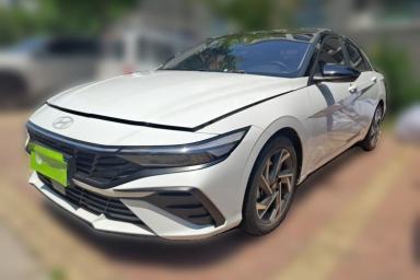 Used Hyundai Elantra 2023 1.5L CVT LUX Prestige Edition