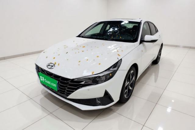 Used Hyundai Elantra 2023 1.5L CVT LUX Prestige Edition