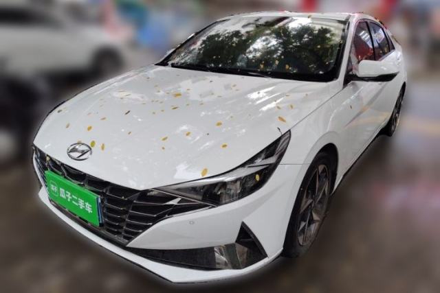 Used Hyundai Elantra 2023 1.5L CVT LUX Prestige Edition