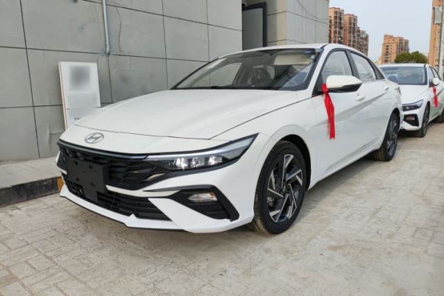 Used Hyundai Elantra 2023 1.5L CVT GLX Elite Edition