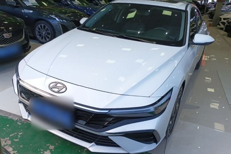 Used Hyundai Elantra 2023 1.5L CVT LUX Prestige Edition Guazi used car, China used car export, Used car for sale, Used cars, Cheapest cars for sale