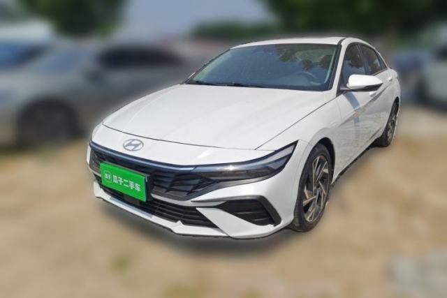 Used Hyundai Elantra 2023 1.5L CVT LUX Prestige Edition
