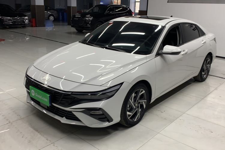Używany Hyundai Elantra 2023 1.5L CVT GLX Elite Edition Guazi used car, China used car export, Used car for sale, Used  cars, Cheapest cars for sale