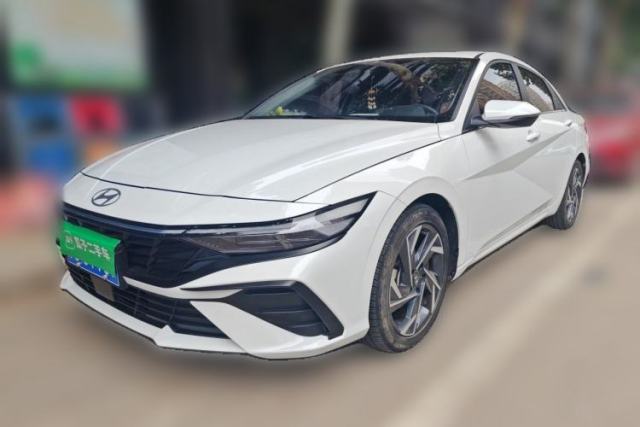 Used Hyundai Elantra 2023 1.5L CVT LUX Prestige Edition