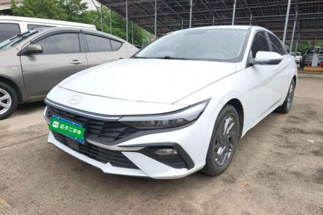 Used Hyundai Elantra 2023 1.5L CVT GLS Leading Edition