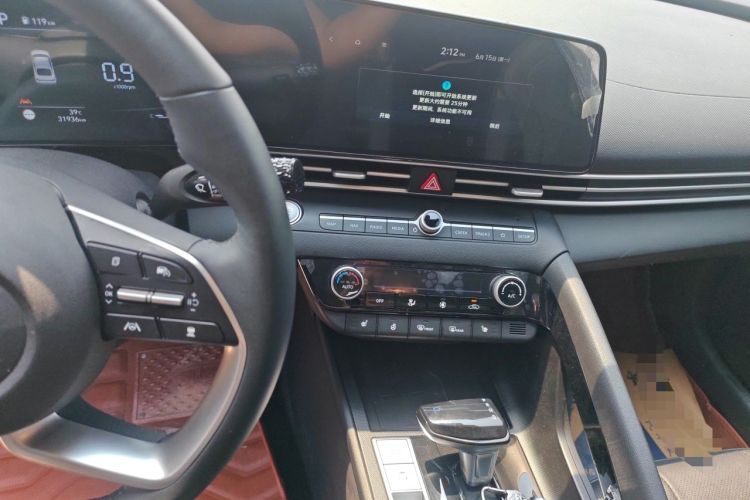 Used Hyundai Elantra 2023 1.5L CVT LUX Prestige Edition Audio And AC Panel