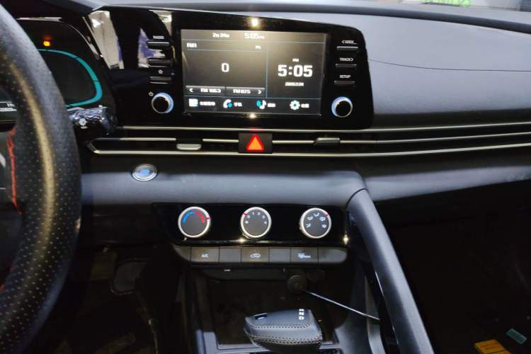 Used Hyundai Elantra 2023 1.5L CVT GLX Elite Edition Audio And AC Panel