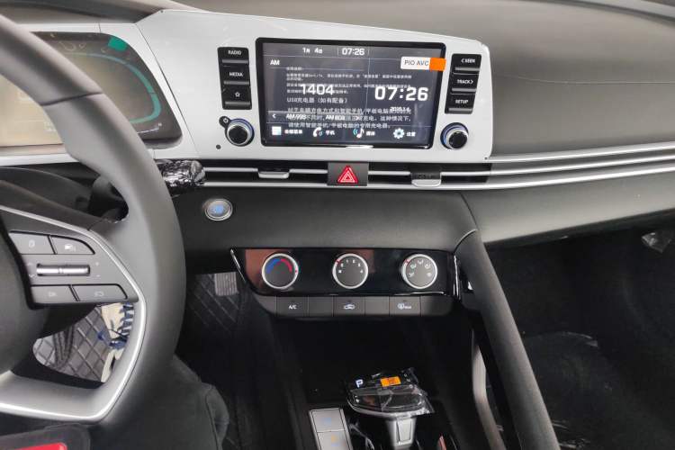 Used Hyundai Elantra 2023 1.5L CVT GLX Elite Edition Audio And AC Panel