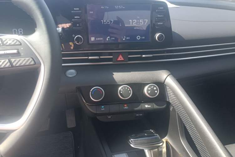 Used Hyundai Elantra 2023 1.5L CVT GLX Elite Edition Audio And AC Panel