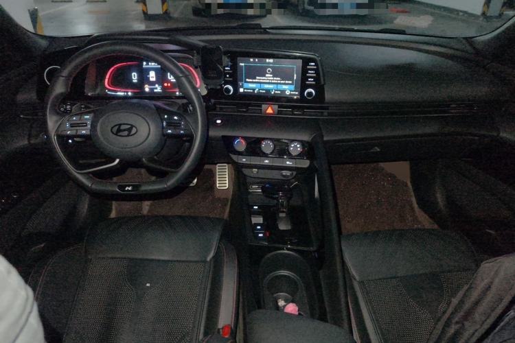 Used Hyundai Elantra 2023 240TGDi DCT N Line GLX Elite Edition Center Console