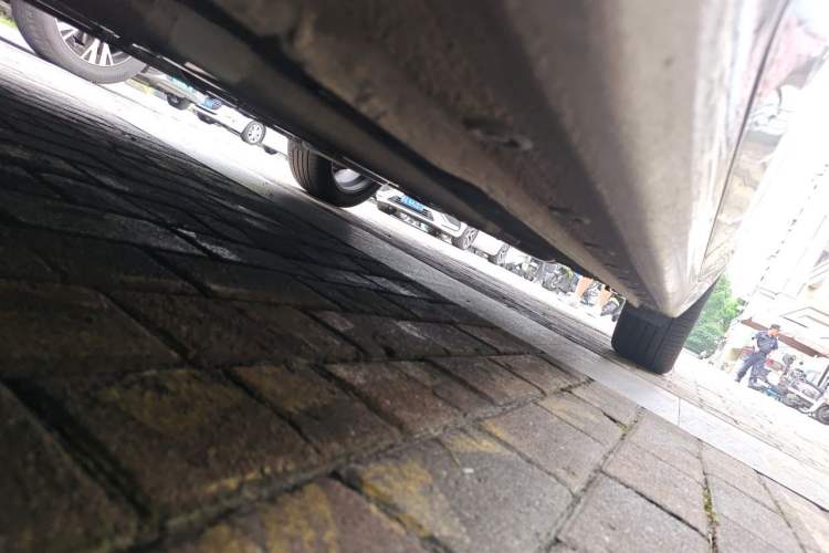 Used Hyundai Elantra 2023 1.5L CVT LUX Prestige Edition Chassis Front Left