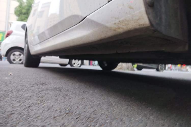 Used Hyundai Elantra 2023 1.5L CVT GLX Elite Edition Chassis Front Right