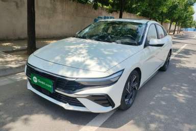 Used Hyundai Elantra 2023 1.5L CVT LUX Prestige Edition