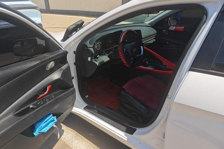 Used Hyundai Elantra 2023 1.5L CVT GLS Leading Edition Driver Seat