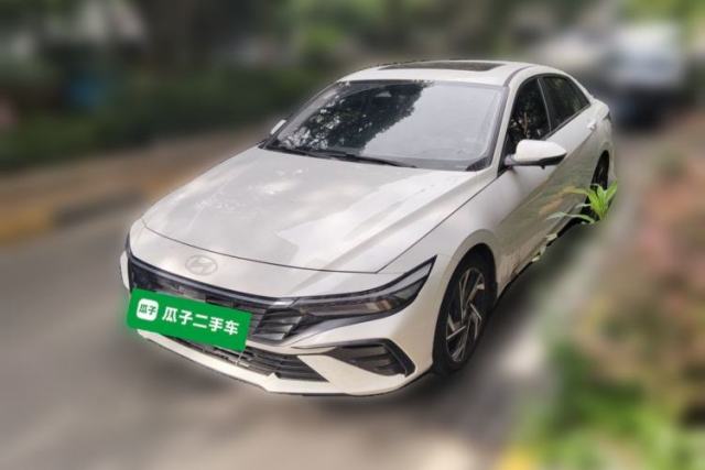Used Hyundai Elantra 2023 1.5L CVT LUX Prestige Edition
