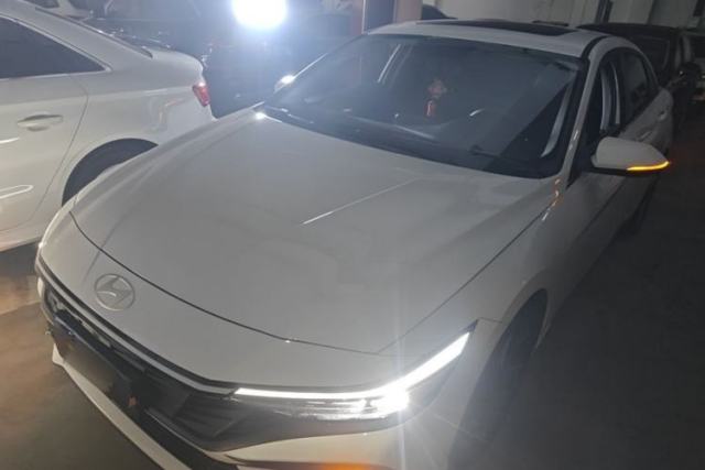 Hyundai Elantra 2023 1.5L CVT GLX Elite Edition de segunda mano