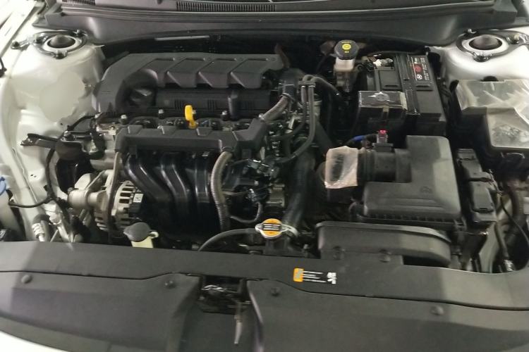 Used Hyundai Elantra 2023 1.5L CVT GLX Elite Edition Engine Bay