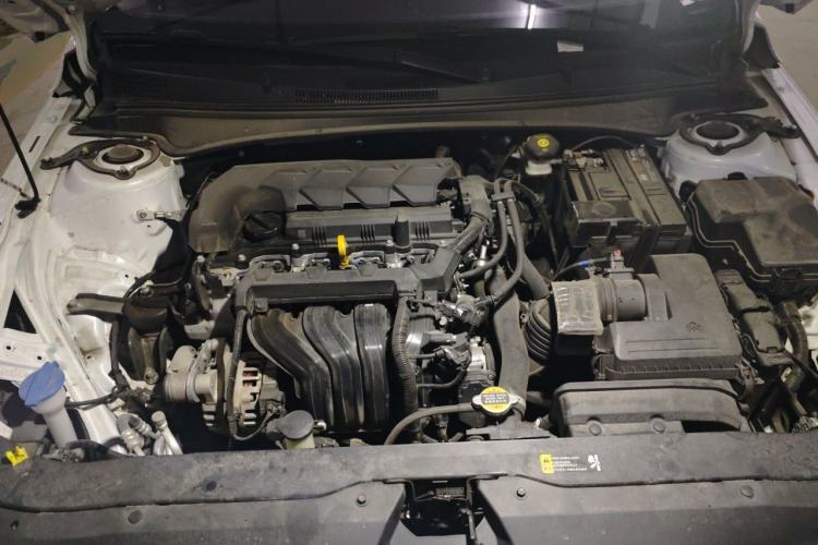 Used Hyundai Elantra 2023 1.5L CVT LUX Prestige Edition Engine Bay