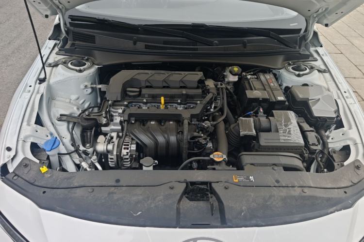 Used Hyundai Elantra 2023 1.5L CVT GLX Elite Edition Engine Bay