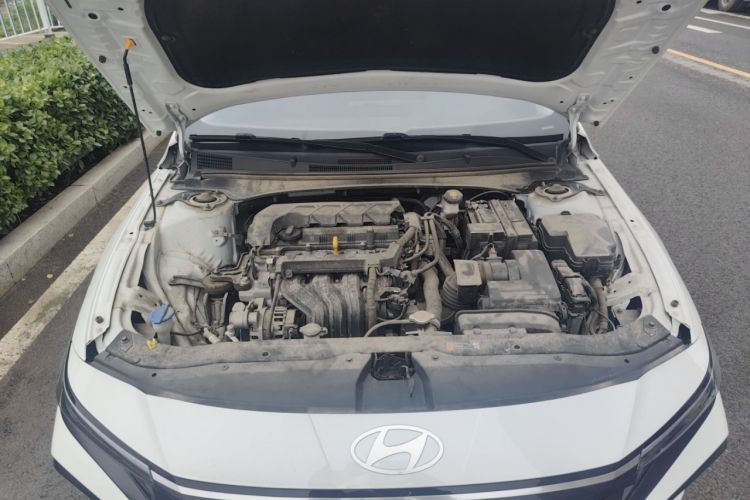 Used Hyundai Elantra 2023 1.5L CVT GLX Elite Edition Engine Bay