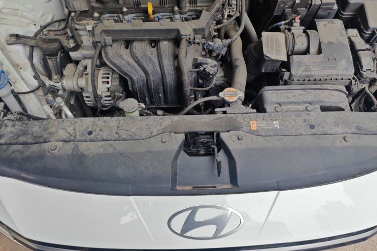 Used Hyundai Elantra 2023 1.5L CVT LUX Prestige Edition Engine Bay