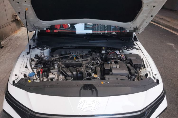 Used Hyundai Elantra 2023 1.5L CVT GLX Elite Edition Engine Bay