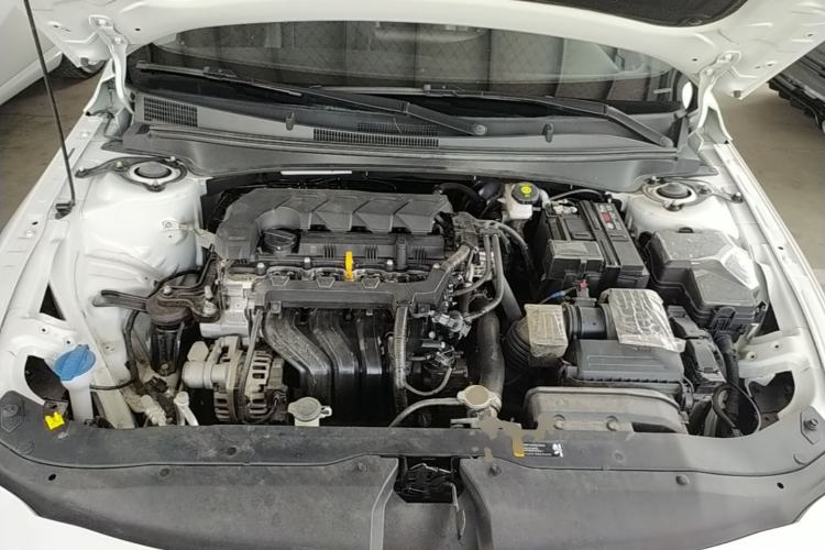 Used Hyundai Elantra 2023 1.5L CVT GLX Elite Edition Engine Bay